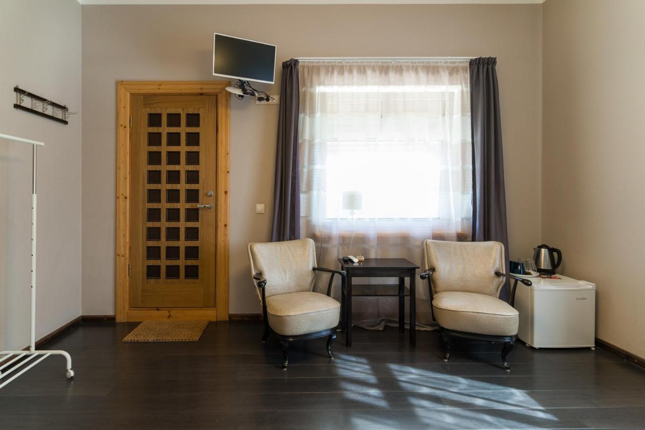 Hotel Cerpas Medemciems Esterno foto